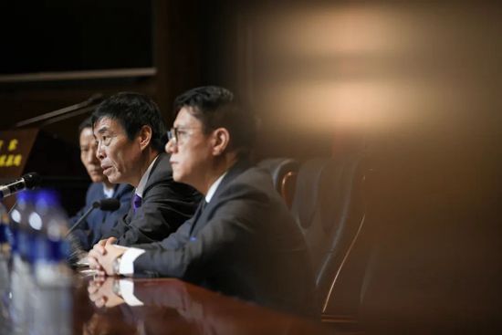 夜恋秀场全免费视频人成